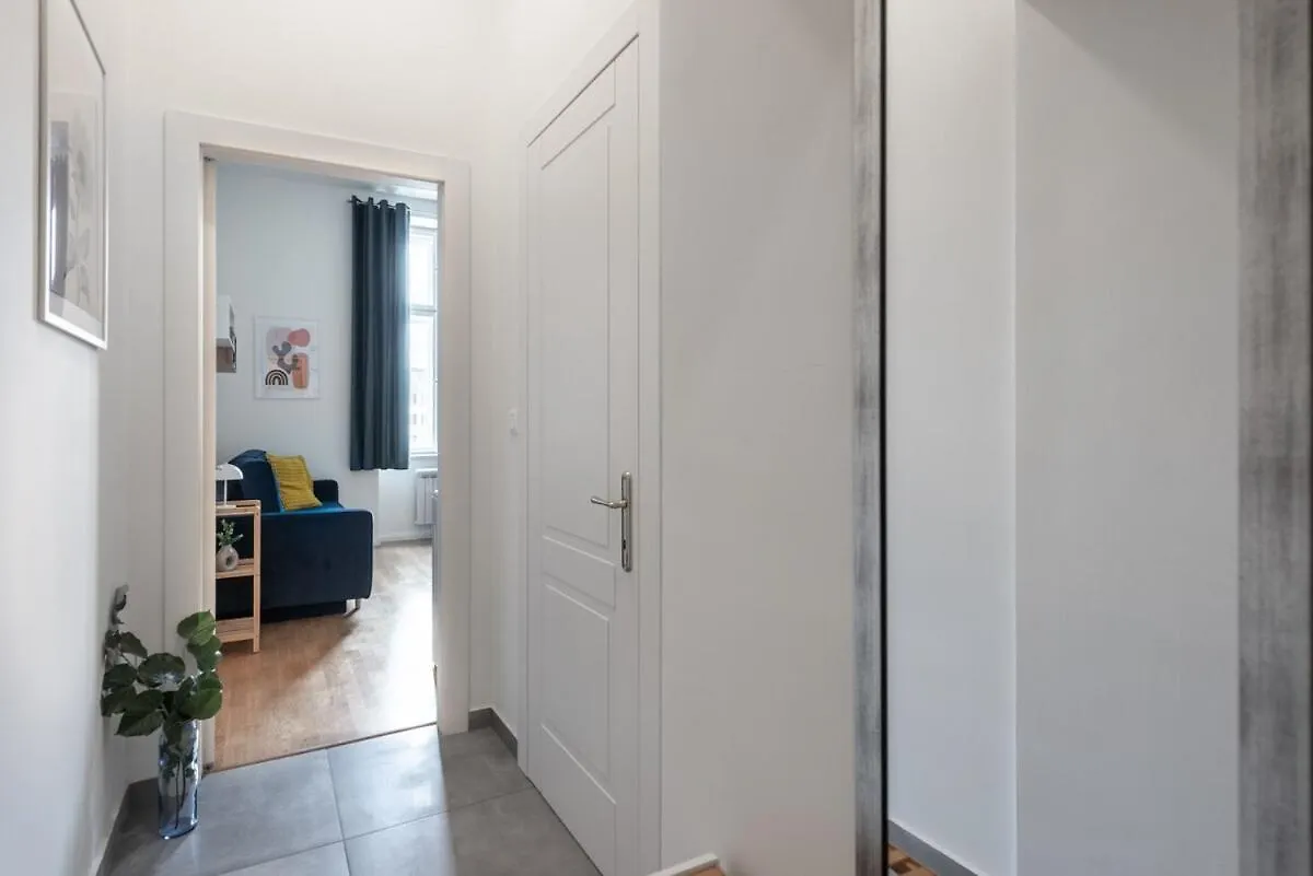 City Light Apartment Praga